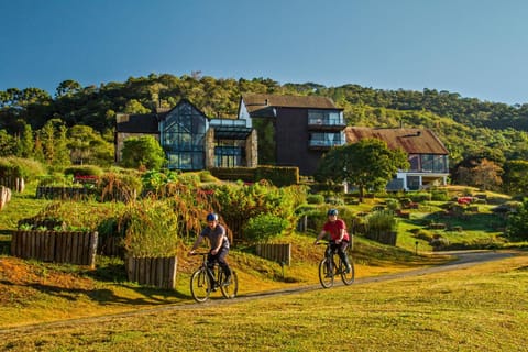 Property building, Day, Cycling