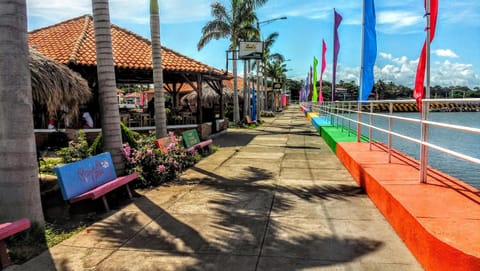 Beach, Beach, Tennis court, Lake view