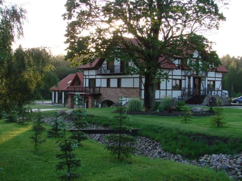 Facade/entrance, Lake view