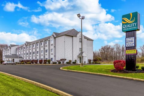 Quality Inn & Suites North Lima - Boardman Hotel in Ohio