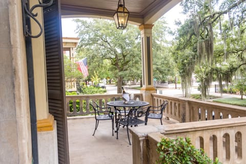 The Gastonian, Historic Inns of Savannah Collection Alojamiento y desayuno in Savannah