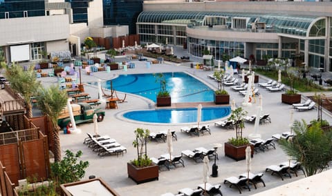 Property building, Swimming pool