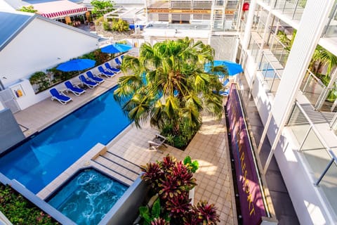 Pool view, Swimming pool