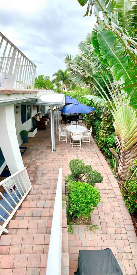 4145 By The Sea Inn & Suites Locanda in Lauderdale-by-the-Sea
