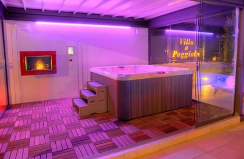 Night, Hot Tub, Swimming pool