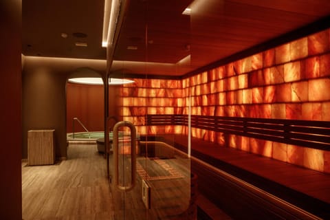 Sauna, Spa and wellness centre/facilities