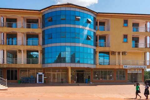 Property building, Facade/entrance