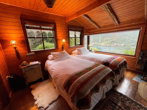 Bed, Photo of the whole room, Bedroom, Mountain view