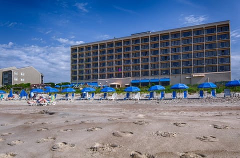 Crystal Coast Oceanfront Hotel Hôtel in Pine Knoll Shores
