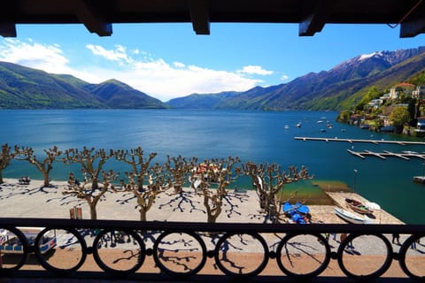 Nearby landmark, Natural landscape, Lake view, Mountain view