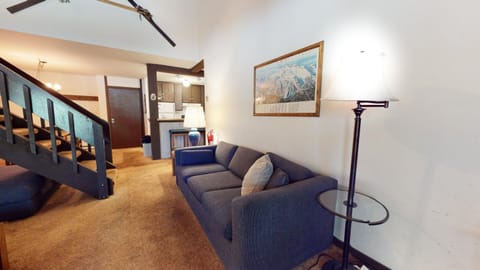 Mammoth Reservations Apartment in Mammoth Lakes
