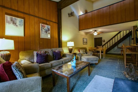 Mammoth Reservations Condominio in Mammoth Lakes