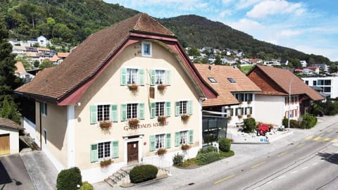 Property building, Street view