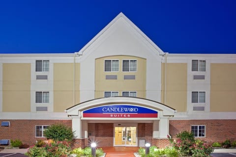 Candlewood Suites Merrillville, an IHG Hotel Hotel in Merrillville