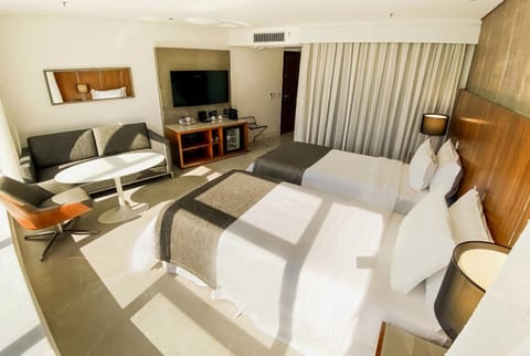 TV and multimedia, Dining area