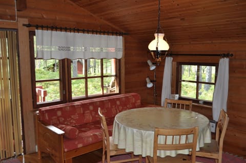 Photo of the whole room, Dining area