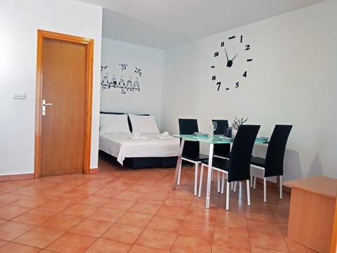 Apartments Saric 2 Condo in Šibenik
