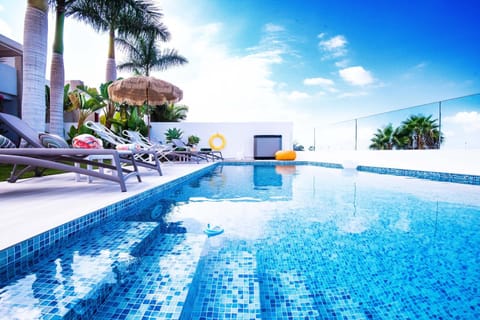 Garden view, Pool view, Sea view, Swimming pool