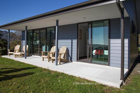 Balcony/Terrace, River view, Sea view