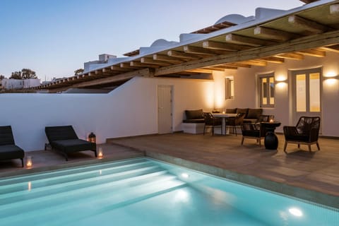 Balcony/Terrace, Swimming pool