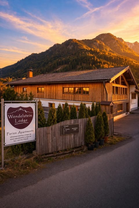 Property building, Natural landscape, Logo/Certificate/Sign, Mountain view