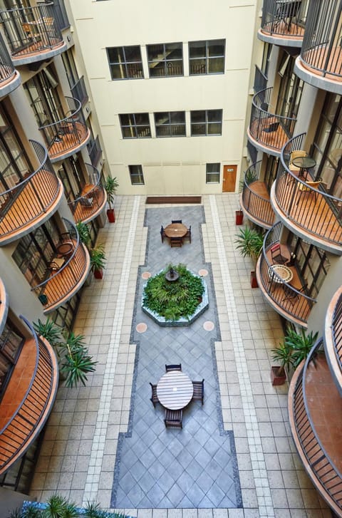 Quest Atrium Serviced Apartments Aparthotel in Wellington