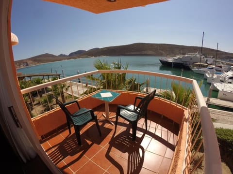 Club Cantamar Beach Hotel & Marina Hotel in Baja California Sur