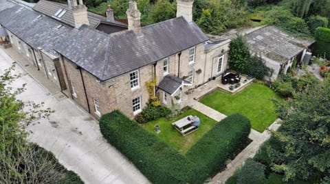 Property building, Natural landscape, Bird's eye view, Garden view