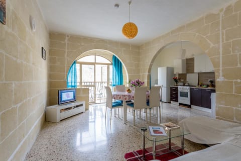 Serenity - Bellevue Gozo Apartment in Munxar
