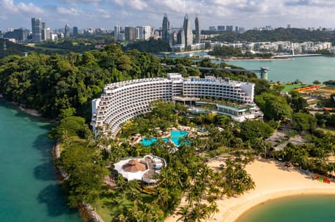 Property building, Facade/entrance, View (from property/room), Beach