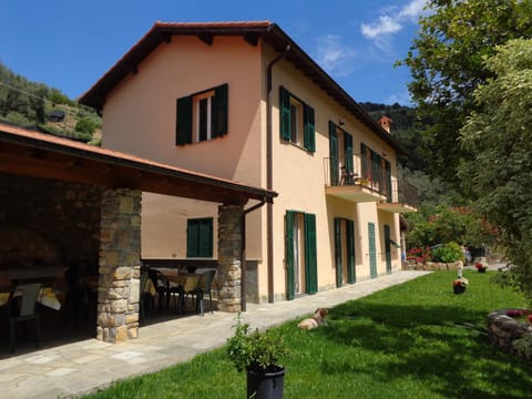BBQ facilities, Garden, Banquet/Function facilities