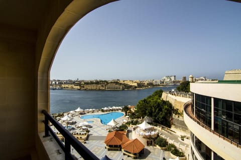 Grand Hotel Excelsior Resort in Malta