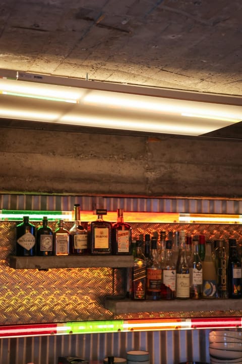 Lounge or bar, Drinks