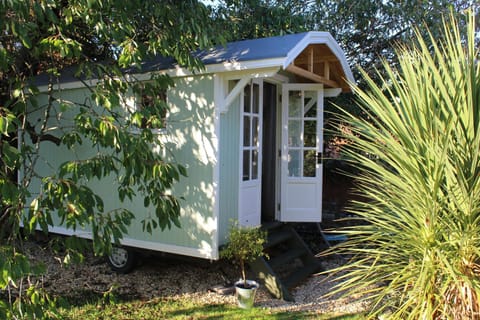 Property building, Garden view