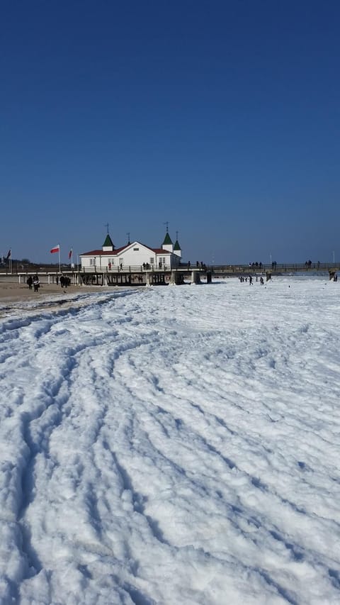 Nearby landmark, Natural landscape, Beach