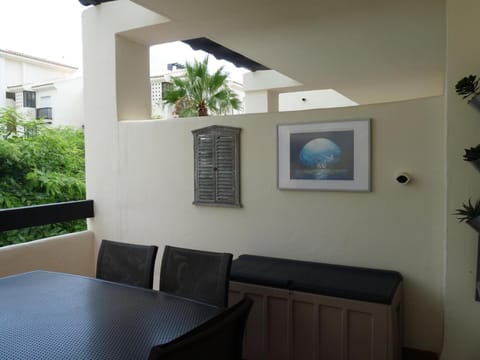 2010-Superb apt 2 bedrooms in complex with pool Eigentumswohnung in San Luis de Sabinillas