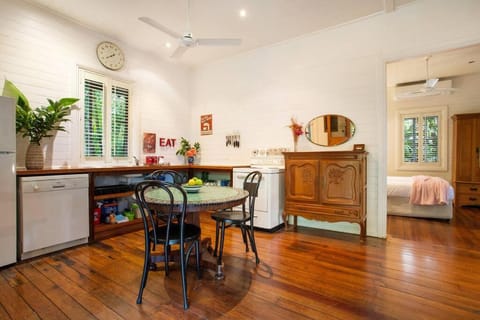 Coco's Cottage in the Byron Bay Hinterland Haus in Coorabell