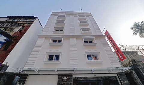 Treebo Trend Orion Sapphire Hotel in Kolkata