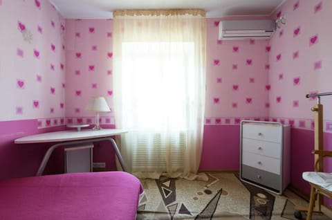 Guest House on Kaldaiakova 38 Bed and breakfast in Almaty