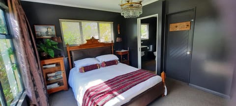 Waitapu Springs B&B Bed and Breakfast in Tasman District, Tasman, New Zealand