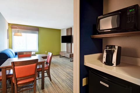 Holiday Inn Express Newport North - Middletown, an IHG Hotel Hotel in Middletown