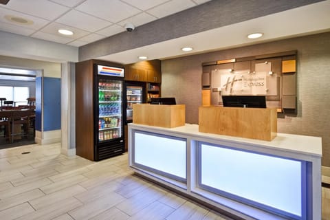 Holiday Inn Express Newport North - Middletown, an IHG Hotel Hôtel in Middletown
