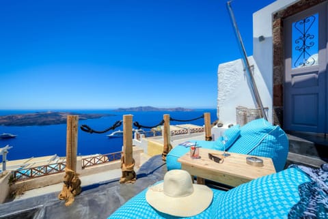 Modernity Suites Appart-hôtel in Thera
