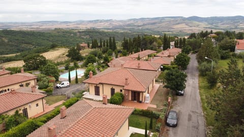 Neighbourhood, Bird's eye view, View (from property/room)