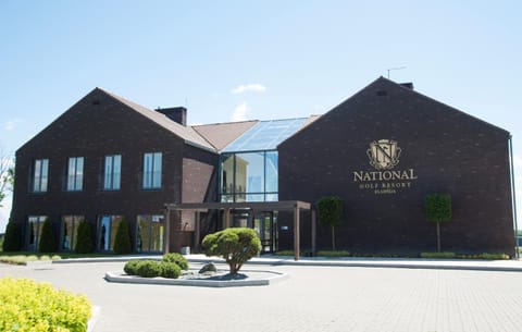 Property building, Day