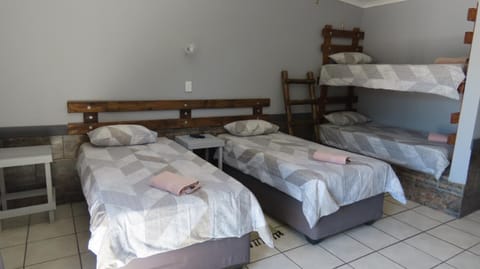 Die Windpomp Gastehuis Bed and Breakfast in Western Cape