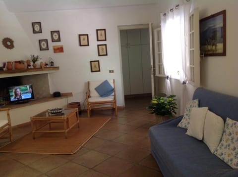Baia Delle Palme Beach Aparthotel in Sardinia