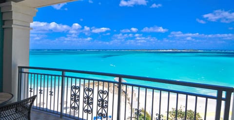Sandals Royal Bahamian All Inclusive - Couples Only Resort in Nassau