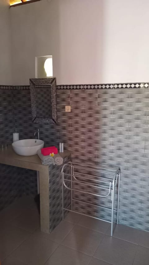 Cegeng Lestari Guesthouse Bed and Breakfast in Sidemen