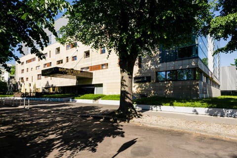 Property building, Facade/entrance